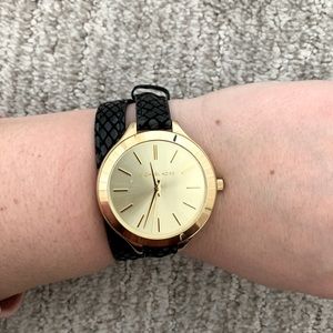 Michael Kors Watch (yellow gold)